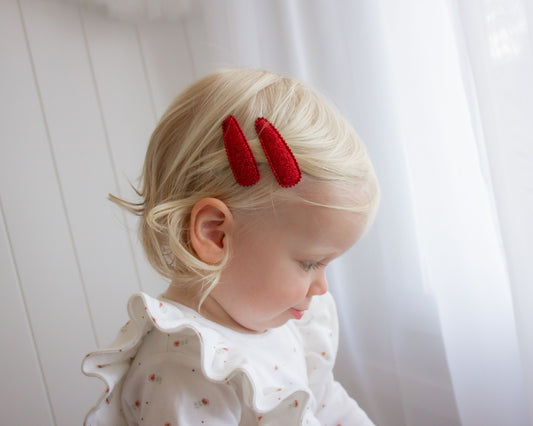 Traditional Red Glitter Clips